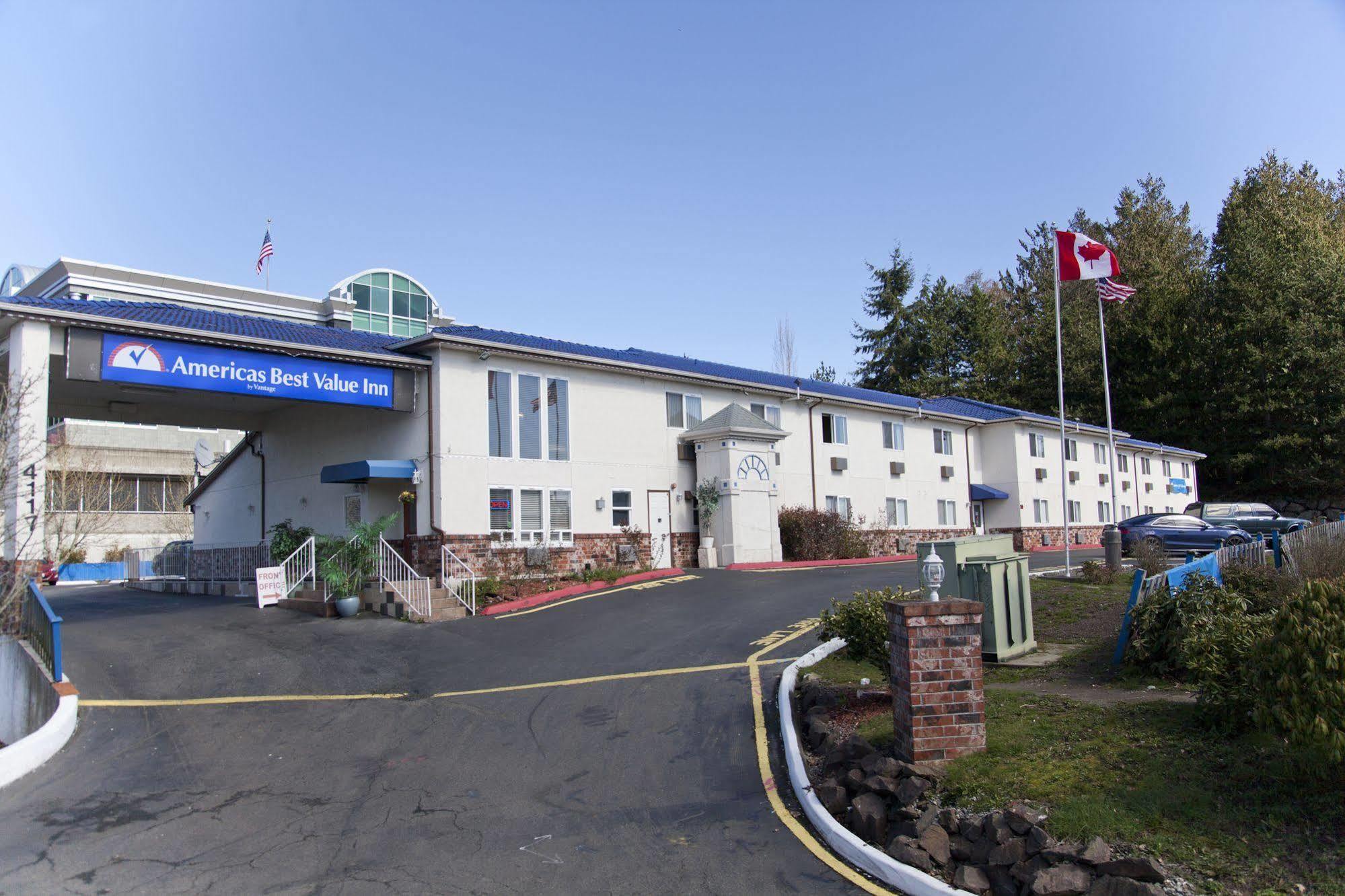 Americas Best Value Inn Lynnwood Exterior photo